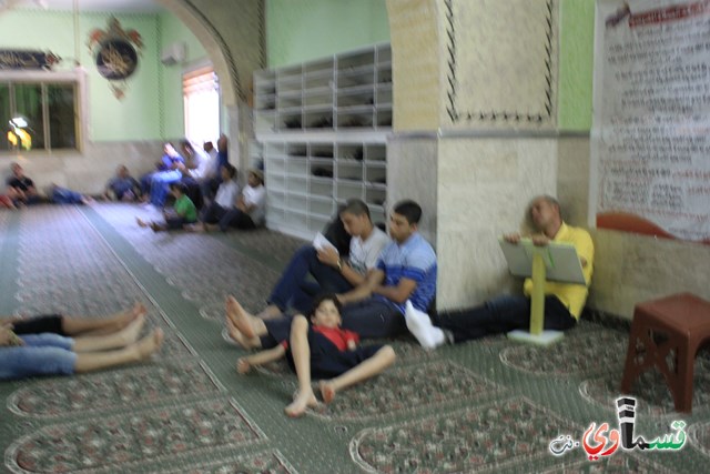  فيديو: الشيخ صرصور : هؤلاء مجرمون ويجب الحذر الشديد والرجاء  عدم الخروج افرادا بل جماعات 